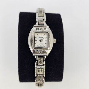 Gruen 19MM Women's Watch Gray Dial Gray Bracelet Band 6" New‎ Battery